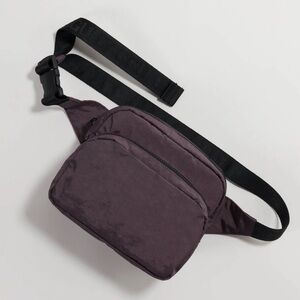 BAGGU Raisin Fanny Pack